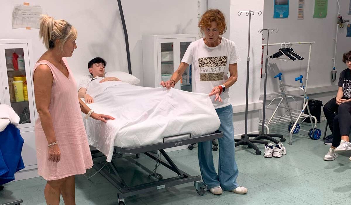 taller cómo hacer una cama hospitalaria